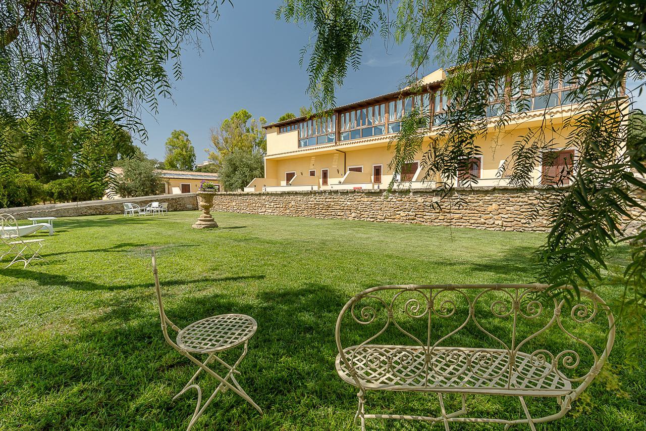 Hotel Villa Calandrino Sciacca Exteriör bild